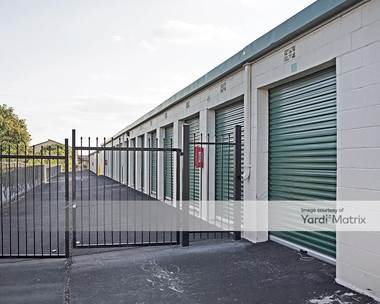 Storage Units for Rent available at 8717 West Freeway, Fort Worth, TX 76116