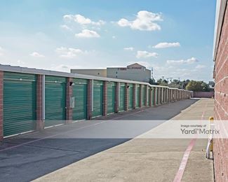 Photo 5 of Extra Space Storage - 5401 West Rosedale Street, Fort Worth, TX