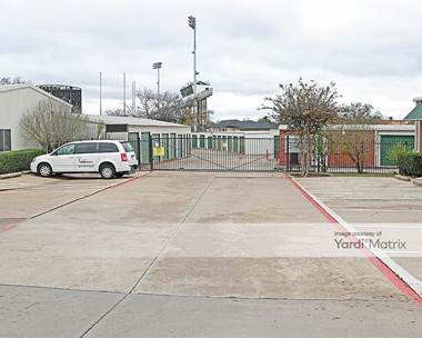 Storage Units for Rent available at 911 East Broad Street, Mansfield, TX 76063