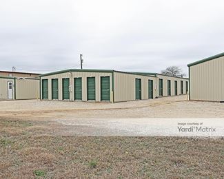 Photo 4 of Trio Self Storage - 1000 Highland Road, Cleburne, TX