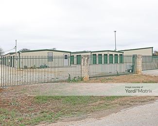 Photo 5 of Trio Self Storage - 1000 Highland Road, Cleburne, TX