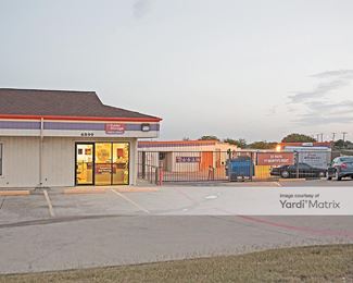 Photo 4 of Public Storage - 6899 Granbury Road, Fort Worth, TX