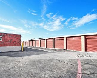 Photo 3 of Extra Space Storage - 6050 Granbury Road, Fort Worth, TX