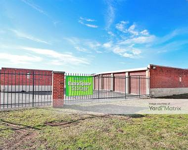 Storage Units for Rent available at 6050 Granbury Road, Fort Worth, TX 76133