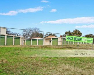 Photo 4 of Extra Space Storage - 2905 Crystal Springs, Bedford, TX