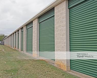 Storage Units for Rent available at 2905 Crystal Springs, Bedford, TX 76021