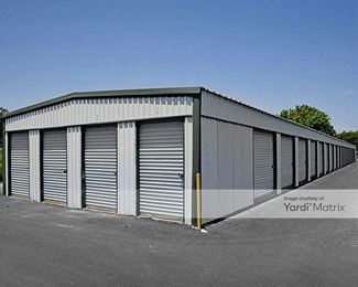 Photo 2 of KO Storage - 1712 Fort Worth Hwy, Weatherford, TX