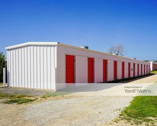 Photo 1 of Ready Now Storage - 3233 North Main Street, Cleburne, TX