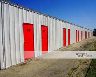 Photo 2 of Ready Now Storage - 3233 North Main Street, Cleburne, TX