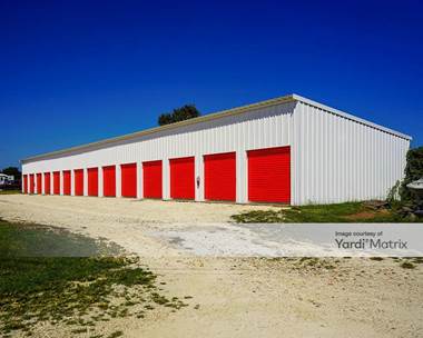 Storage Units for Rent available at 3233 North Main Street, Cleburne, TX 76033