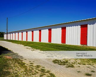 Photo 4 of Ready Now Storage - 3233 North Main Street, Cleburne, TX