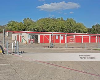 Photo 3 of Pack-It-Up Self Storage - 5000 West Vickery Blvd, Fort Worth, TX