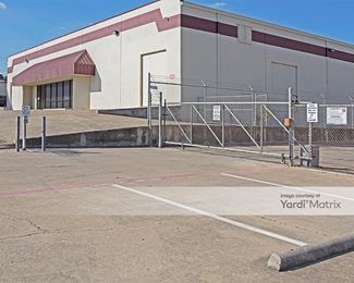 Photo 4 of Pack-It-Up Self Storage - 5000 West Vickery Blvd, Fort Worth, TX