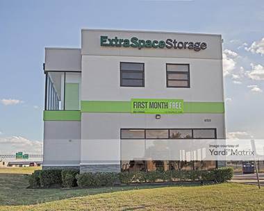 Storage Units for Rent available at 6750 Mandy Lane, Fort Worth, TX 76112