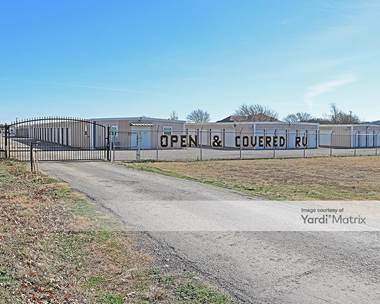 Storage Units for Rent available at 1699 FM 731, Burleson, TX 76028