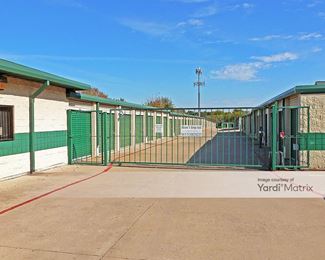 Photo 4 of Storage Depot - 6650 North Riverside Drive, Fort Worth, TX