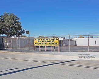 Photo 2 of Bell Air Storage - 2912 West Pafford Street, Fort Worth, TX