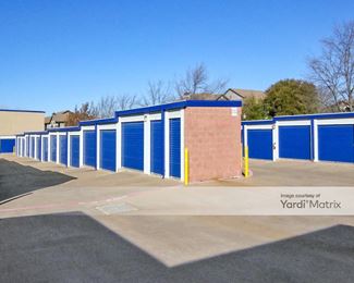 Photo 2 of Public Storage - 5600 Bryant Irvin Road, Fort Worth, TX