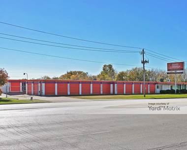 Storage Units for Rent available at 3150 East Pioneer Pkwy, Arlington, TX 76010