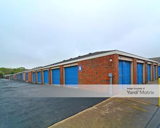 Photo 2 of CubeSmart Self Storage - 3057 South Cooper, Arlington, TX