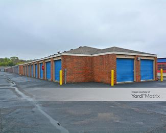 Photo 3 of CubeSmart Self Storage - 3057 South Cooper, Arlington, TX