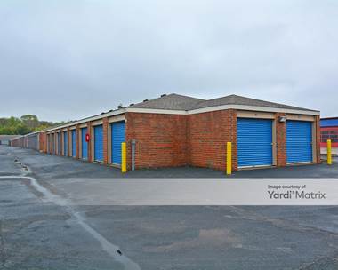 Storage Units for Rent available at 3057 South Cooper, Arlington, TX 76015