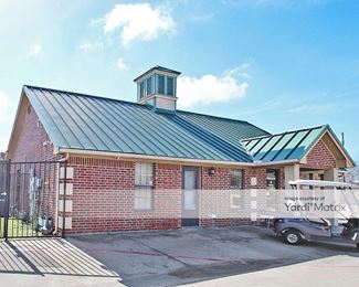 Photo 1 of Extra Space Storage - 7902 Denton Hwy, Watauga, TX