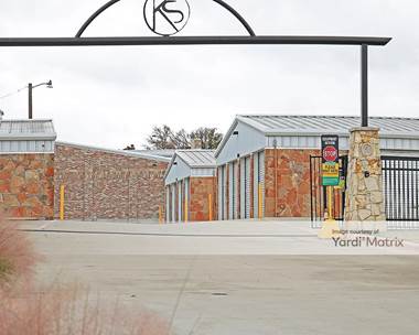 Storage Units for Rent available at 100 Newt Patterson Road, Mansfield, TX 76063
