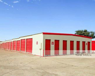Photo 4 of 10 Federal Self Storage - 2060 Whitley Road, Keller, TX