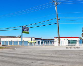 Photo 1 of Store Here Self Storage - 2020 West Pioneer Pkwy, Pantego, TX
