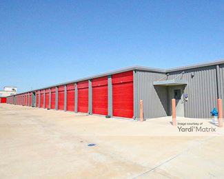 Photo 5 of Trunk Space Storage - 575 South Angel Pkwy, Lucas, TX