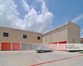 Photo 2 of Public Storage - 10410 East Northwest Hwy, Dallas, TX