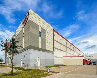 Photo 3 of Public Storage - 500 Talbert Drive, Plano, TX