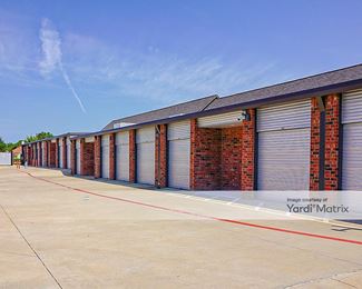 Photo 3 of Storage King USA - 3920 South Ridge Road, Mckinney, TX