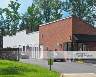 Photo 2 of Broad Street West Mini Storage - 3950 Deep Rock Road, Henrico, VA