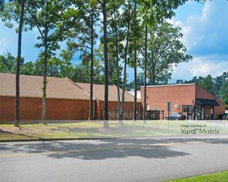 Photo 3 of Broad Street West Mini Storage - 3950 Deep Rock Road, Henrico, VA