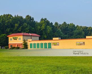 Photo 2 of Extra Space Storage - 1140 North Laburnum Avenue, Richmond, VA