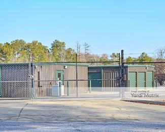Photo 6 of Ample Storage Hamlin Creek - 4000 Hamlin Creek Pkwy, Chester, VA
