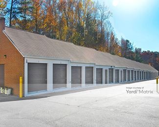 Photo 3 of Ironbound Road Mini Storage - 4010 Ironbound Road, Williamsburg, VA