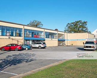Photo 4 of AAAA Self Storage - 625 Campostella Road, Norfolk, VA