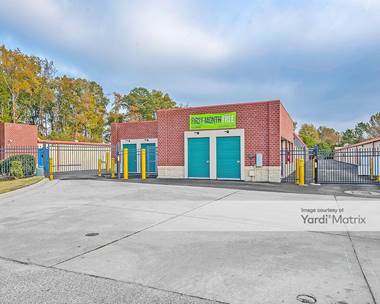 Storage Units for Rent available at 25 Tyler Avenue, Newport News, VA 23601