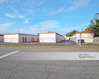Photo 4 of Public Storage - 5728 Southern Blvd, Virginia Beach, VA