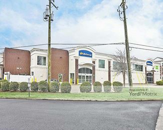 Photo 2 of Extra Space Storage - 3501 Cox Road, Henrico, VA
