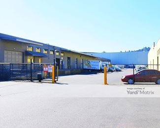 Photo 2 of Yeon Ministorage - 3055 NW Yeon Avenue, Portland, OR