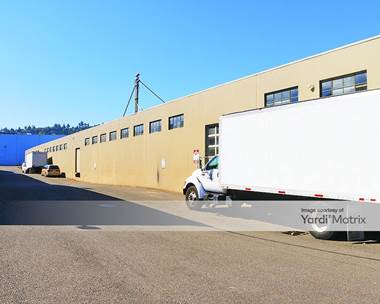 Storage Units for Rent available at 3055 NW Yeon Avenue, Portland, OR 97210