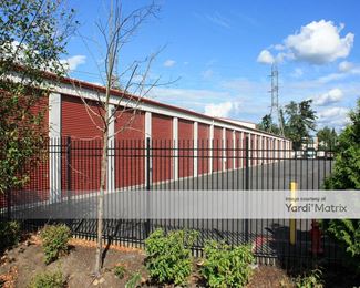 Photo 3 of Northwest Self Storage - 614 SE 202nd Avenue, Portland, OR