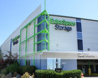 Photo 1 of Public Storage - 11318 SW Barbur Blvd, Portland, OR