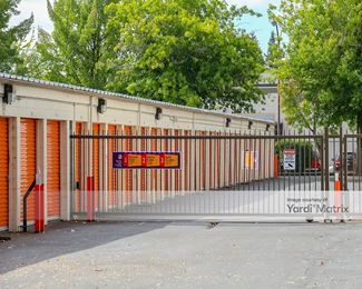 Photo 2 of Public Storage - 11160 SW Allen Blvd, Beaverton, OR