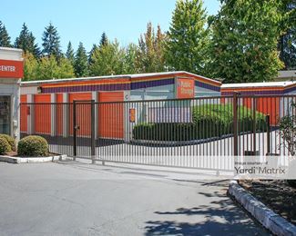 Photo 2 of Public Storage - 7095 SW McEwan Road, Lake Oswego, OR