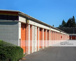 Photo 3 of Public Storage - 7095 SW McEwan Road, Lake Oswego, OR